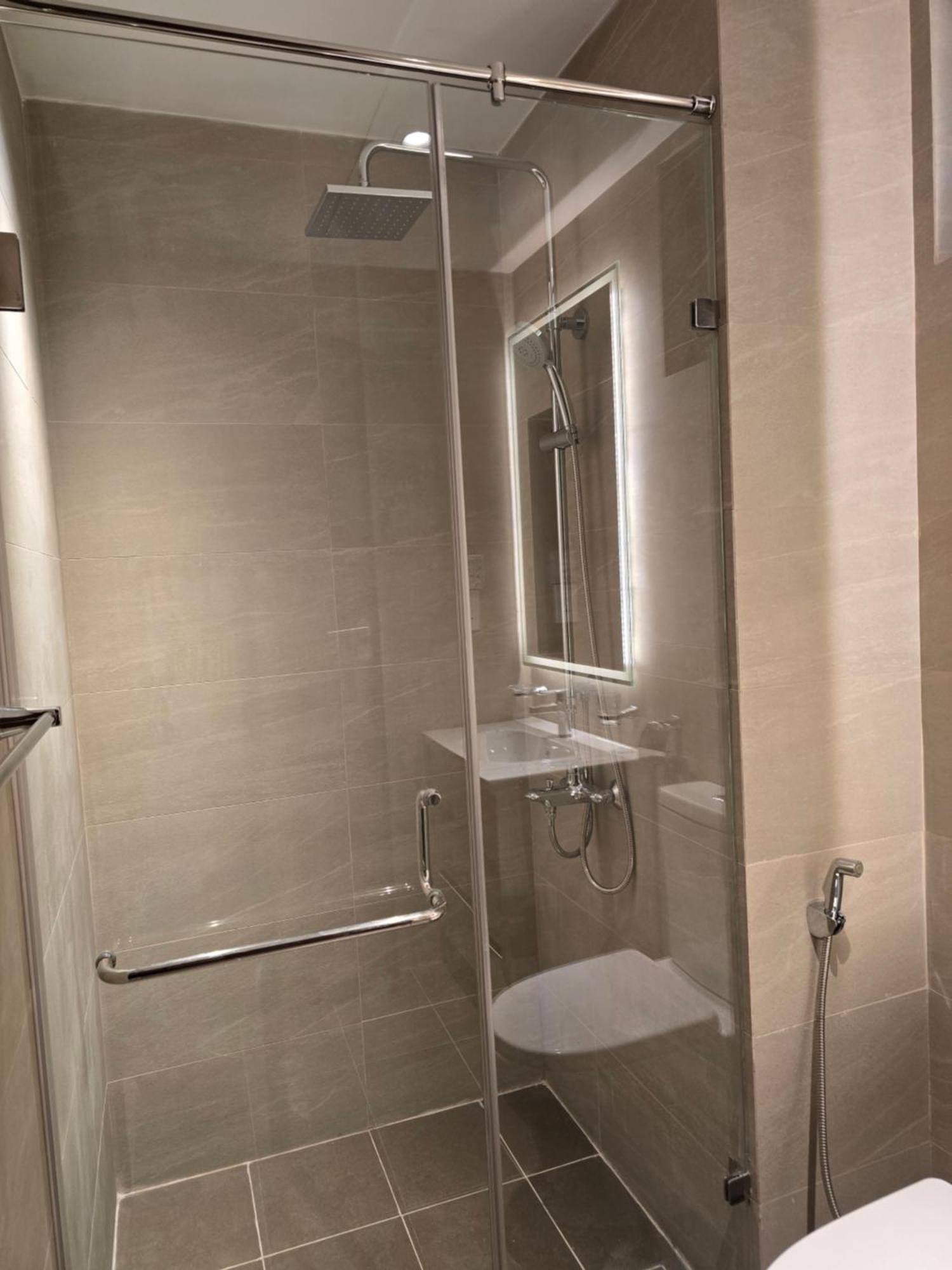 41st Floor Trizen Smart Luxury With Sea View And Portcity View Апартаменты